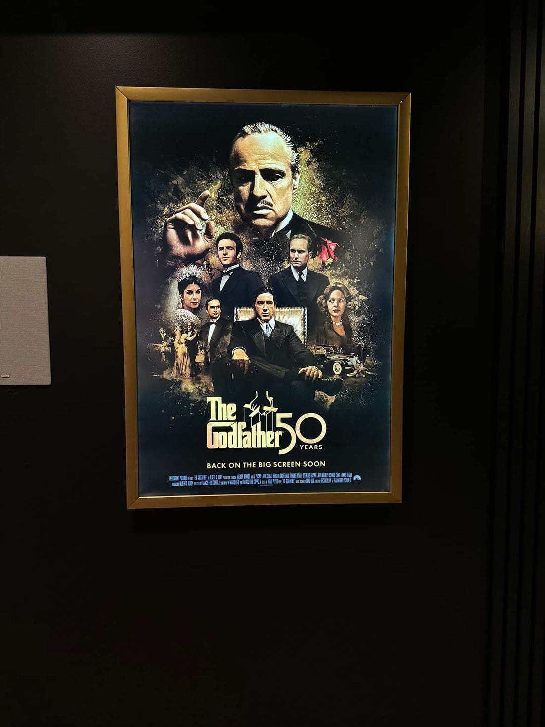 1 Qty Glowbox "World Famous" LED Poster Frame - Select Poster Size: