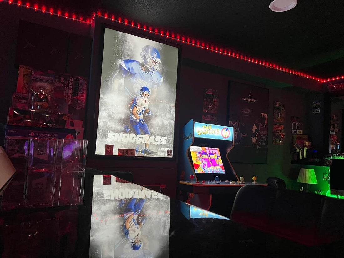 1 Qty Glowbox "World Famous" LED Poster Frame - Select Poster Size: