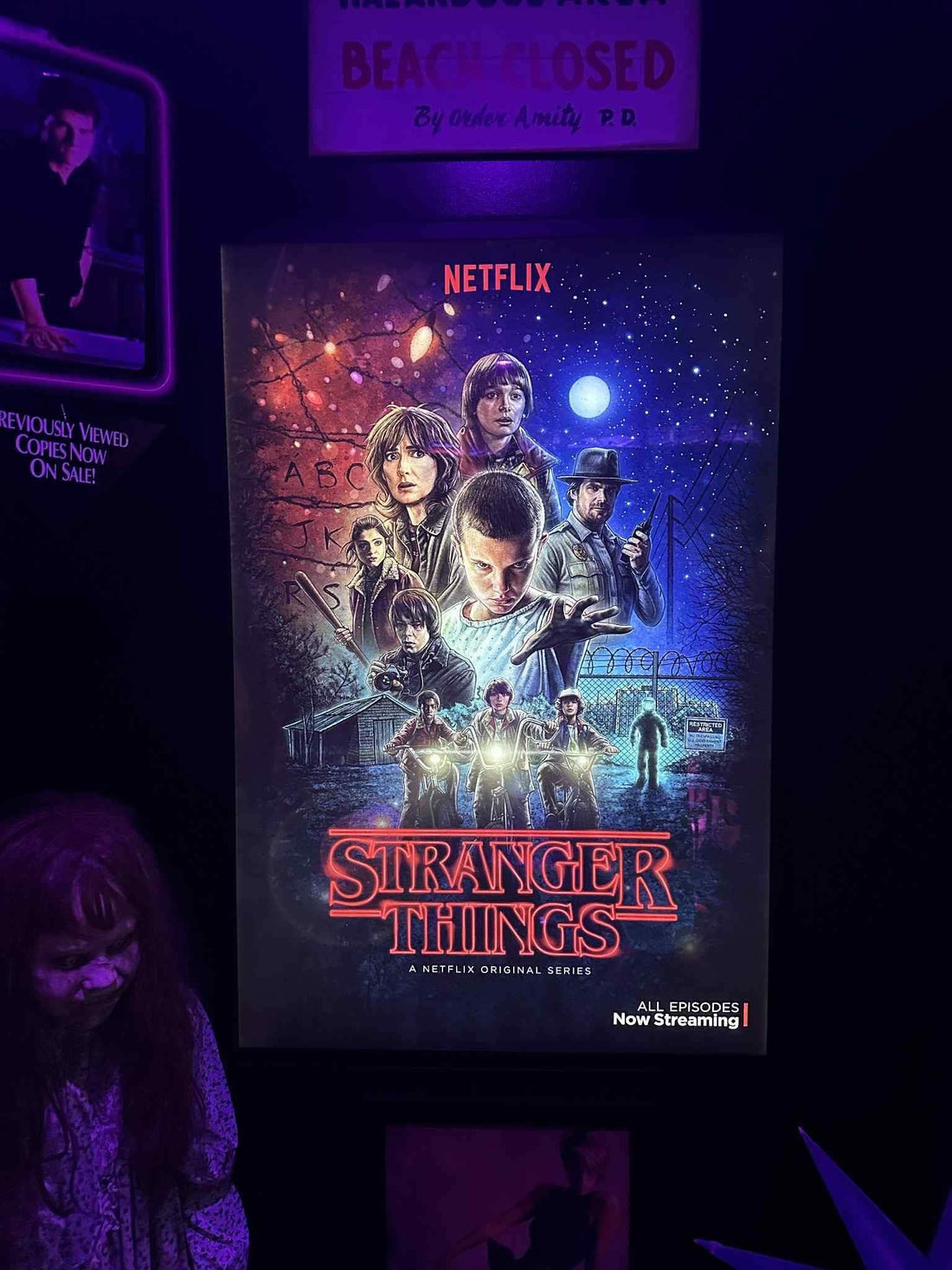 1 Qty Glowbox "World Famous" LED Poster Frame - Select Poster Size: