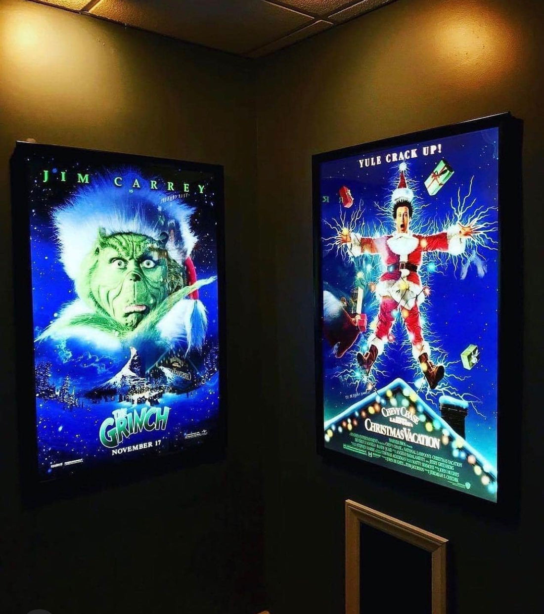 1 Qty Glowbox "World Famous" LED Poster Frame - Select Poster Size: