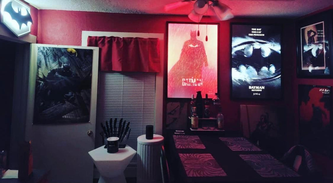 1 Qty Glowbox "World Famous" LED Poster Frame - Select Poster Size: