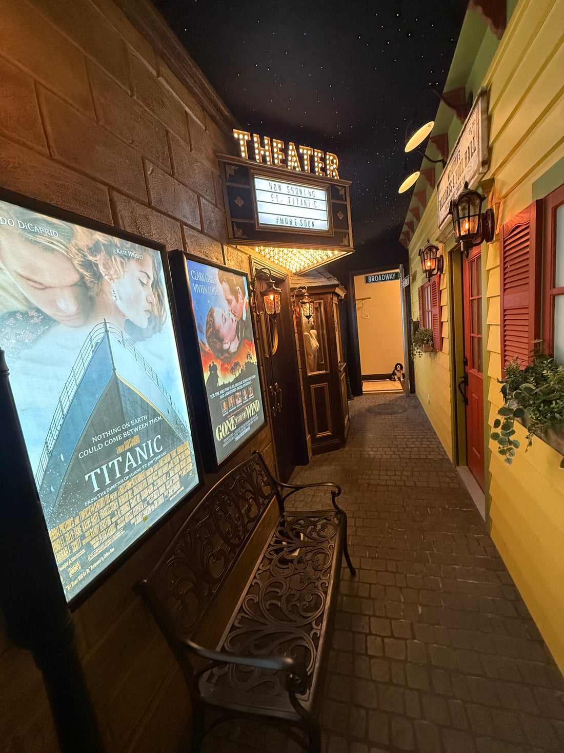 12-PACK Glowbox "World Famous" LED Poster Frames
