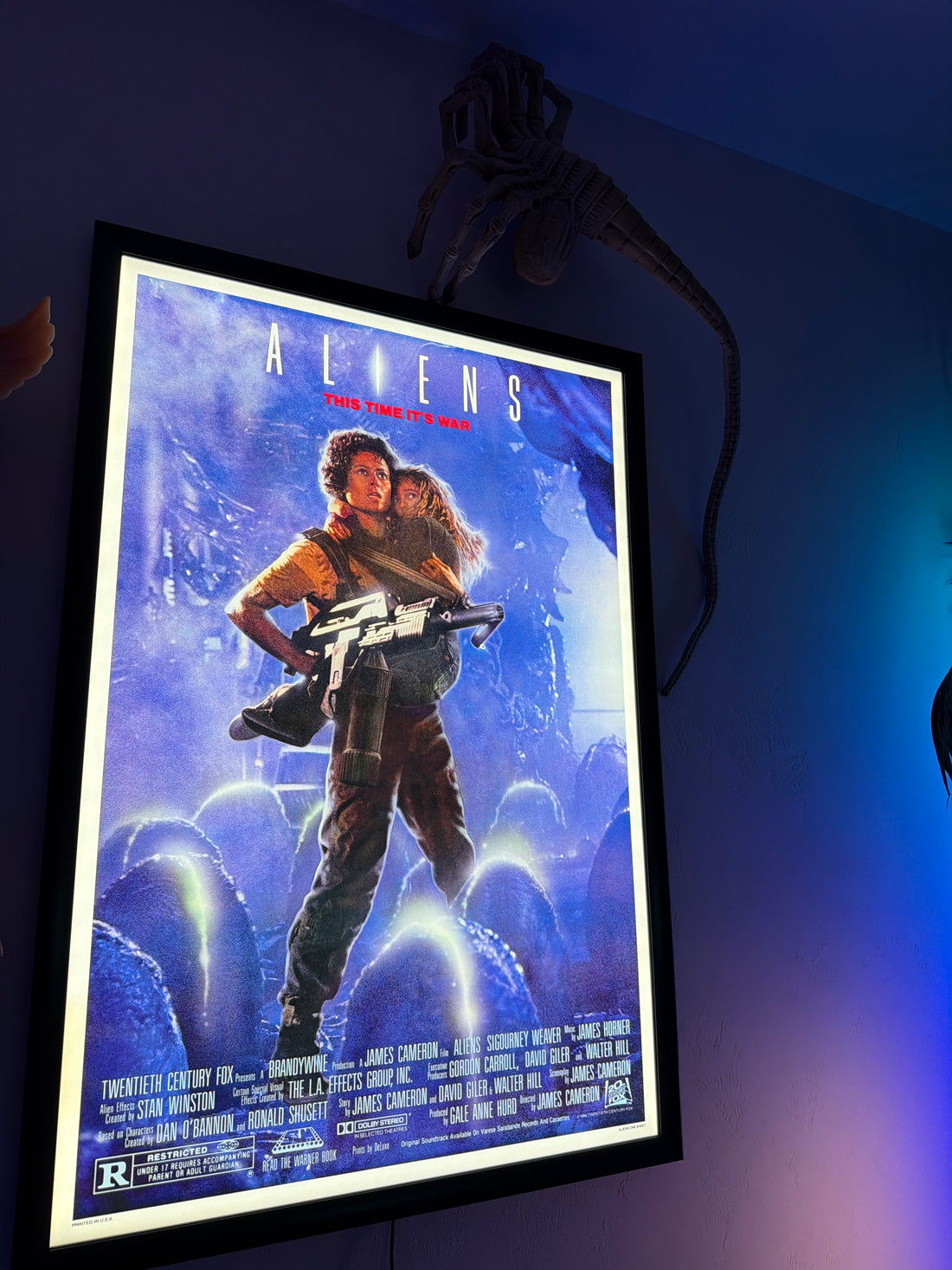 1 Qty Glowbox "World Famous" LED Poster Frame - Select Poster Size: