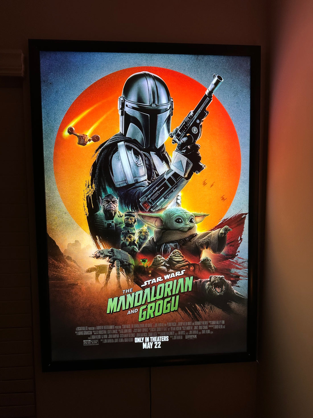 1 Qty Glowbox "World Famous" LED Poster Frame - Select Poster Size:
